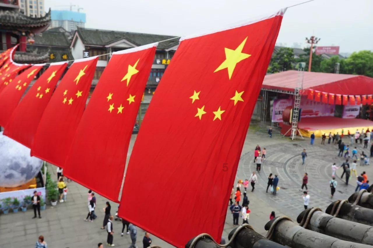 解答疑惑,单亲孩子不想见爸爸心理正常吗?问答网站